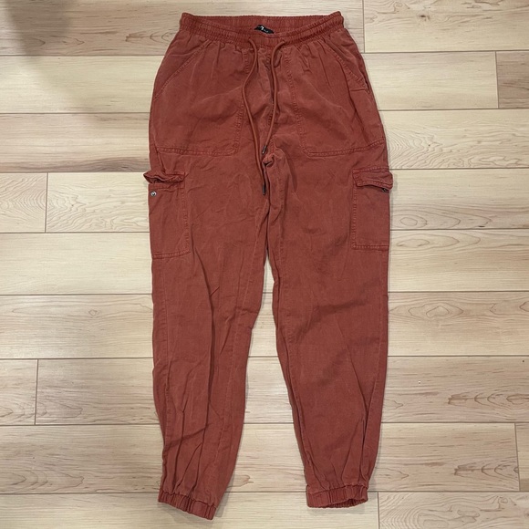 7 for all mankind joggers - Picture 3 of 6